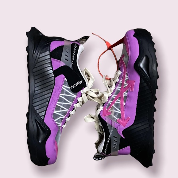Off-White ODSY-1000 ‘Violent Fuchsia’ - Picture 5 of 5